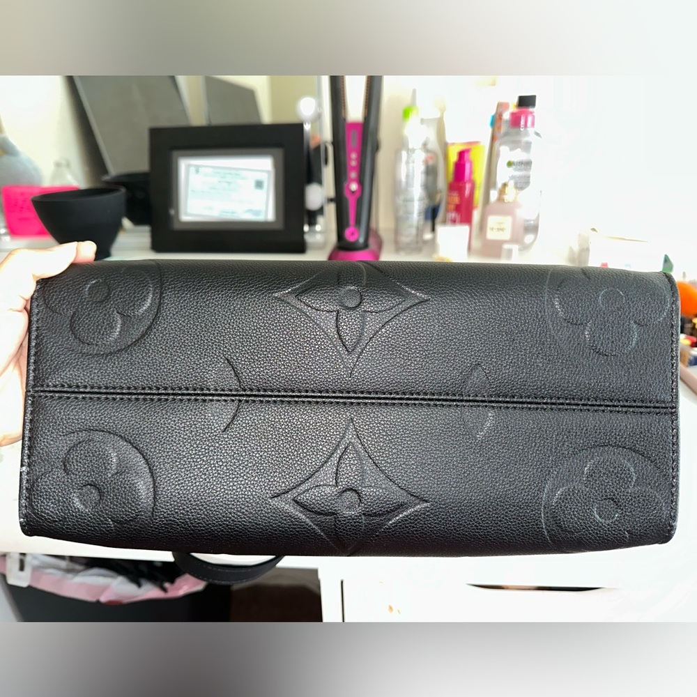 Louis Vuitton On The Go MM - Picture 8 of 8
